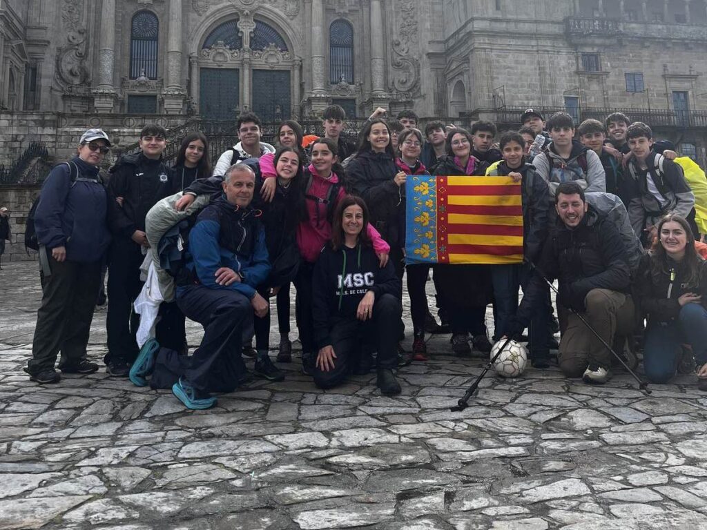Un Camino que Transforma: Peregrinación al Camino de Santiago