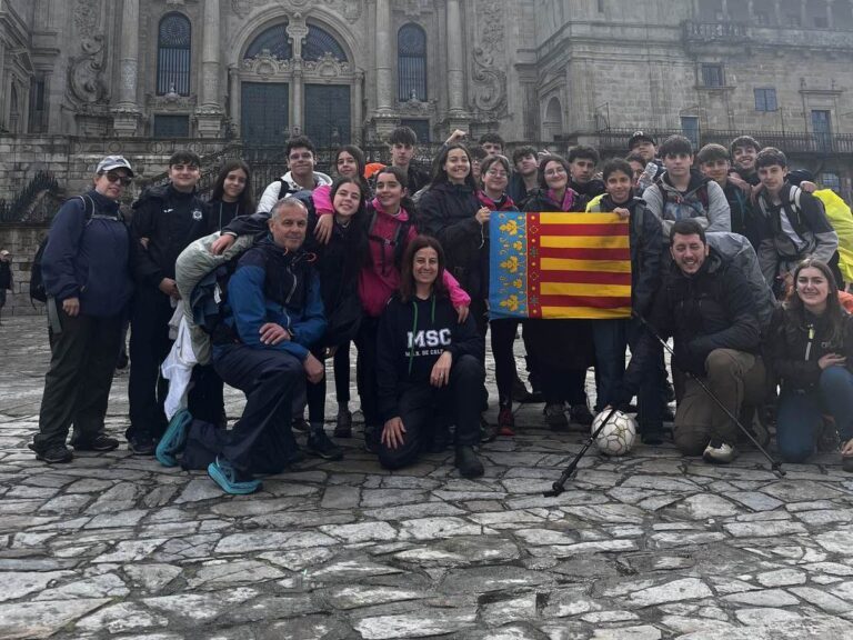 Un Camino que Transforma: Peregrinación al Camino de Santiago
